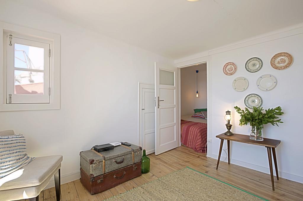 Stay Local In Alfama! Deolinda Central Home, Amazing View Lisboa Værelse billede